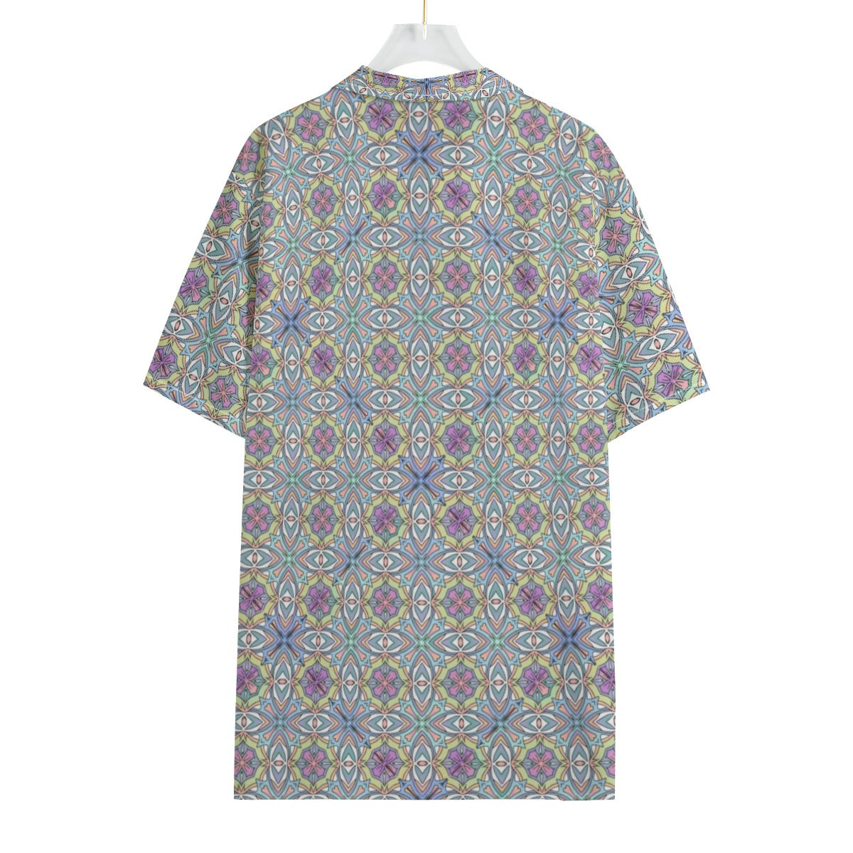 Men's Hawaiian Shirt With Button Closure
